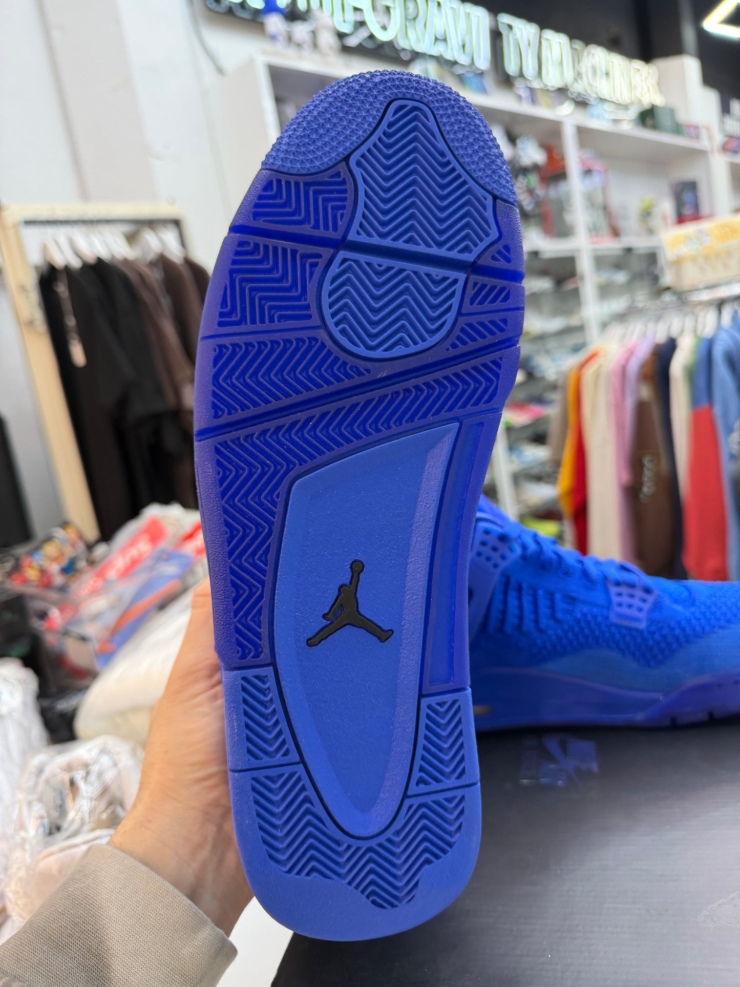 Jordan 4 Retro Flyknit Royal