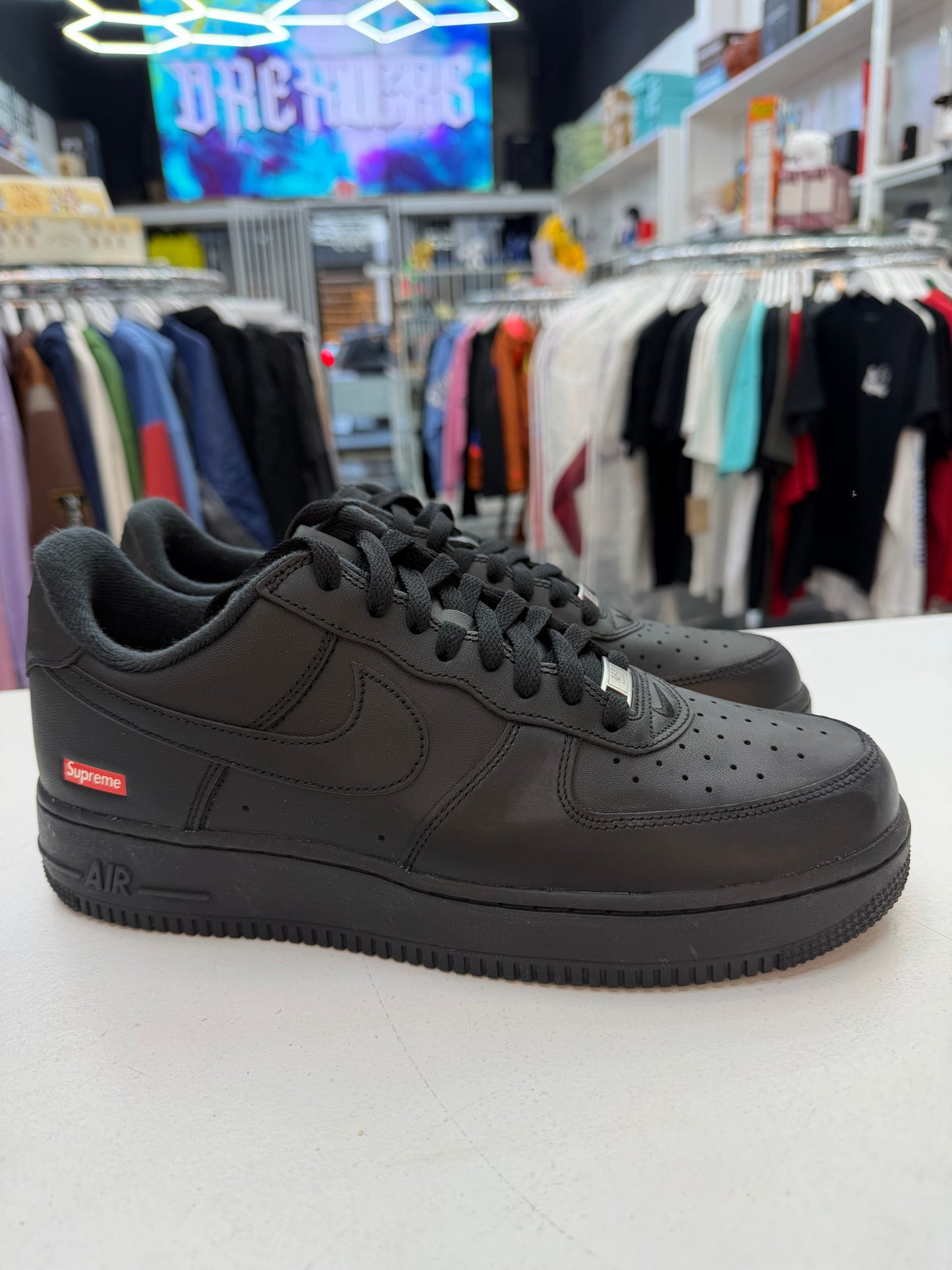 Nike Air Force 1 Low Supreme Black