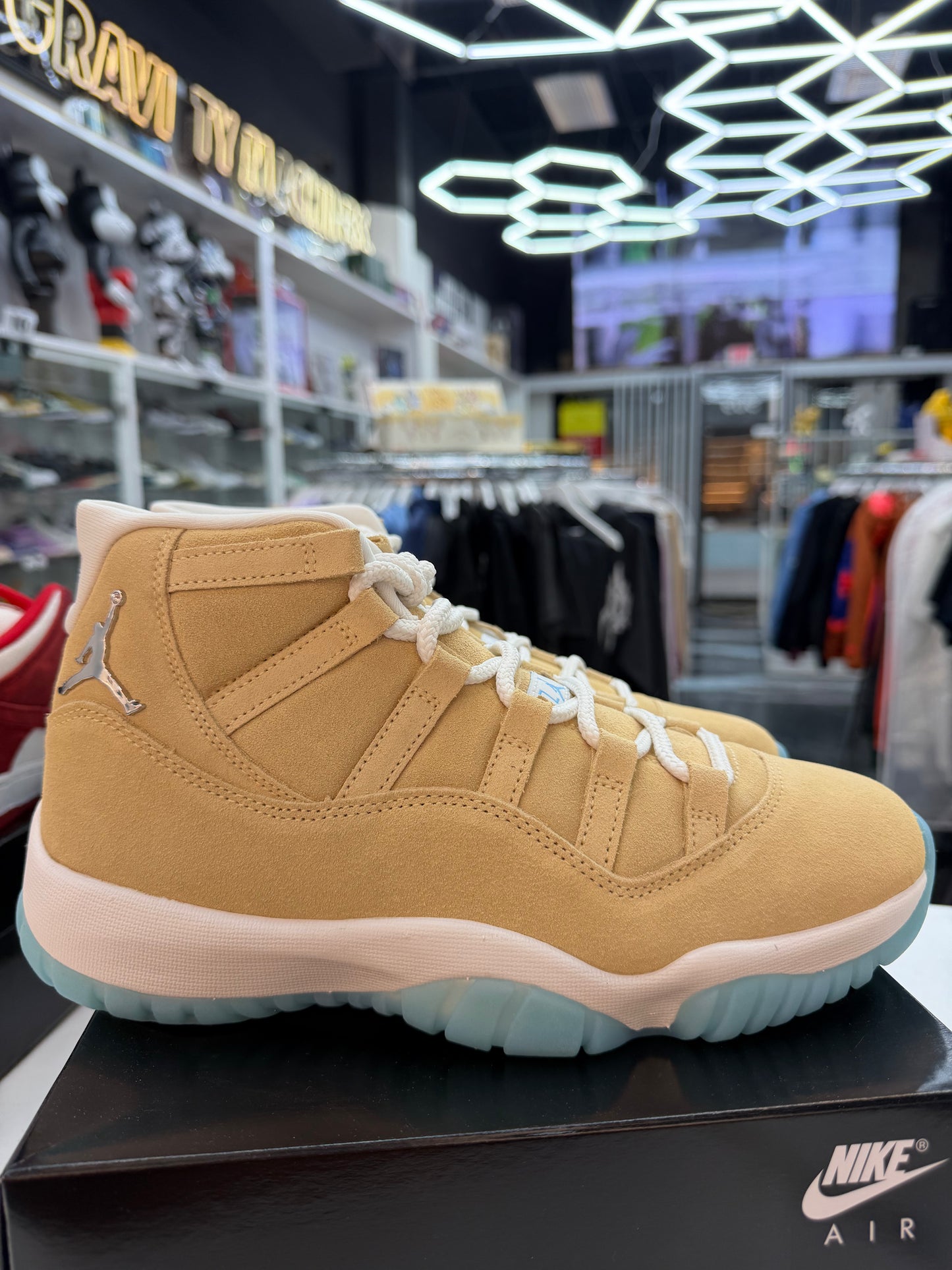 Jordan 11 Retro H-Town
