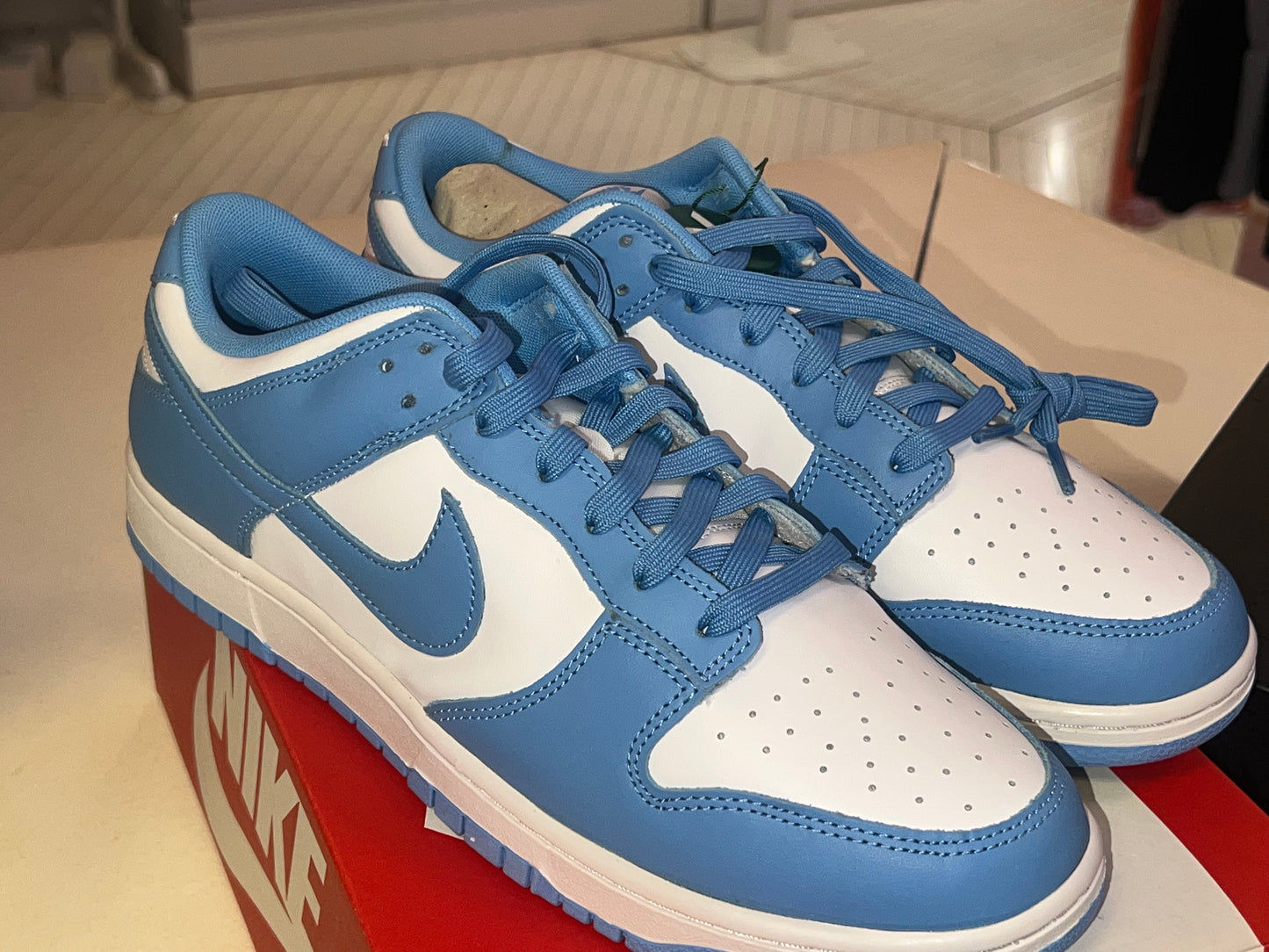 Nike Dunk Low 2021 UNC’S