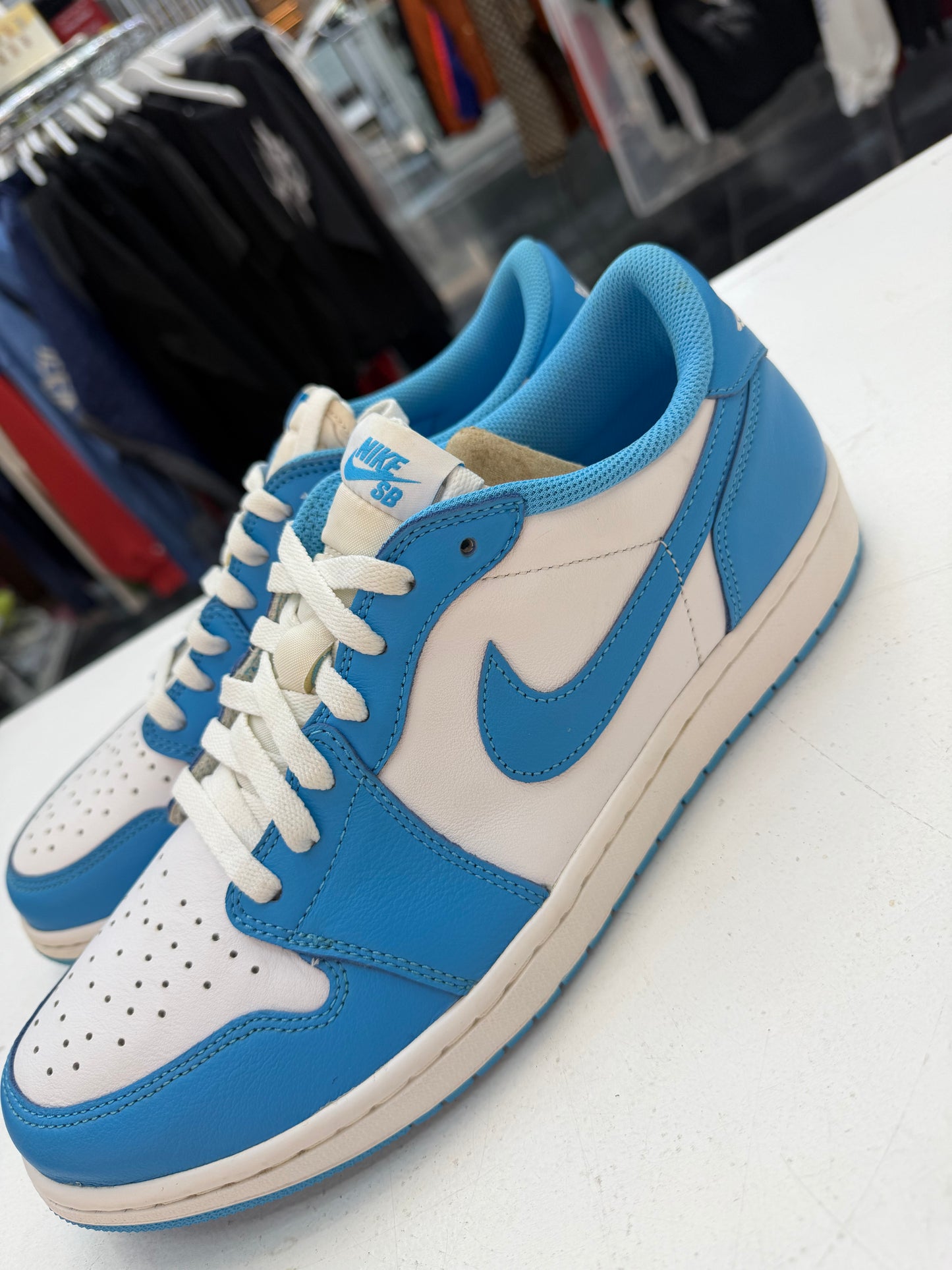 Jordan 1 Low SB Eric KOSTON Unc