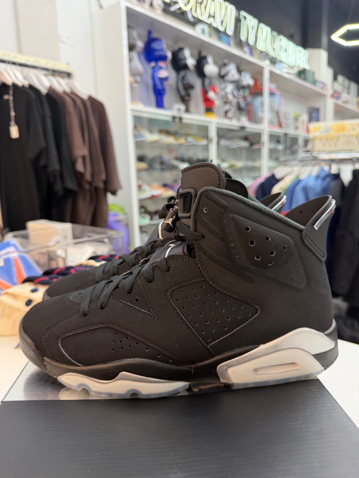 Jordan 6 Chrome 2022