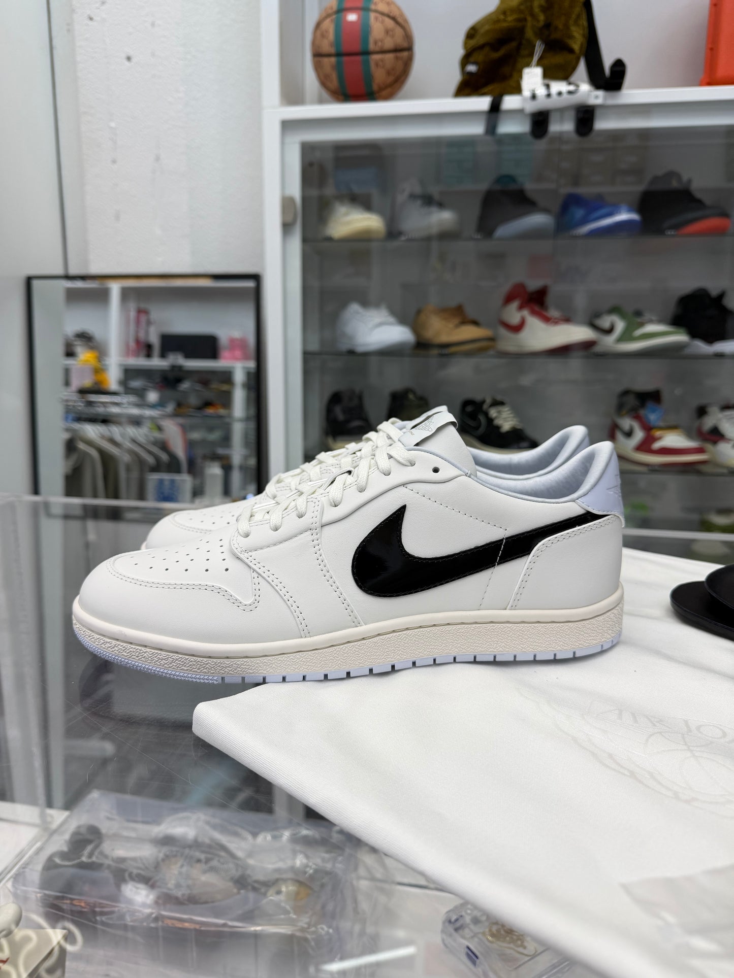 Jordan 1 Retro Low '85 Wings French Blue