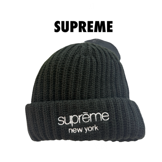 Supreme Classic Logo Chunky Ribbed Beanie (FW26) black